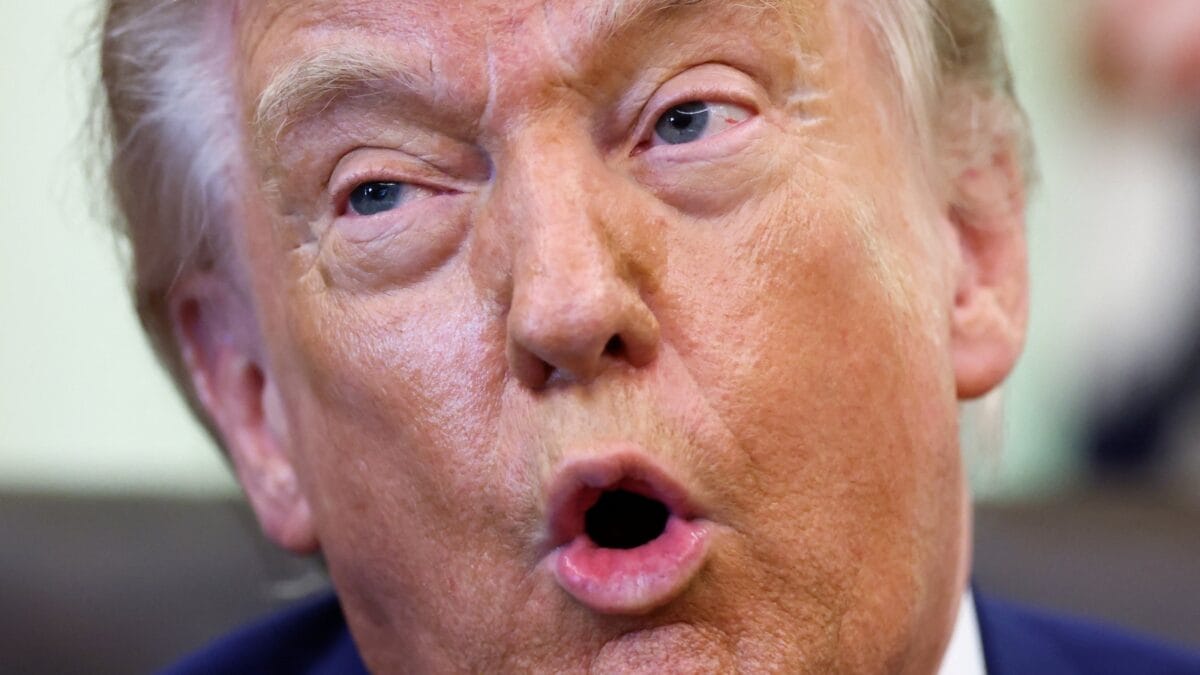 Trump's Blunt Message To Iran After Fresh Strikes: Sign Deal Or 'We'll Bomb The S*** Out Of You'