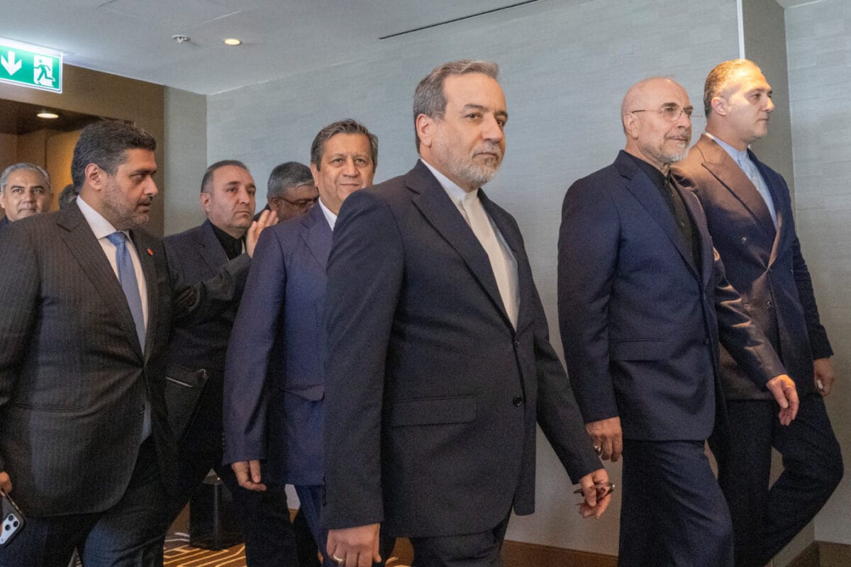 Tense Moment In Switzerland: Iran Refuses To Participate In Photo-Op With US Negotiators | Video