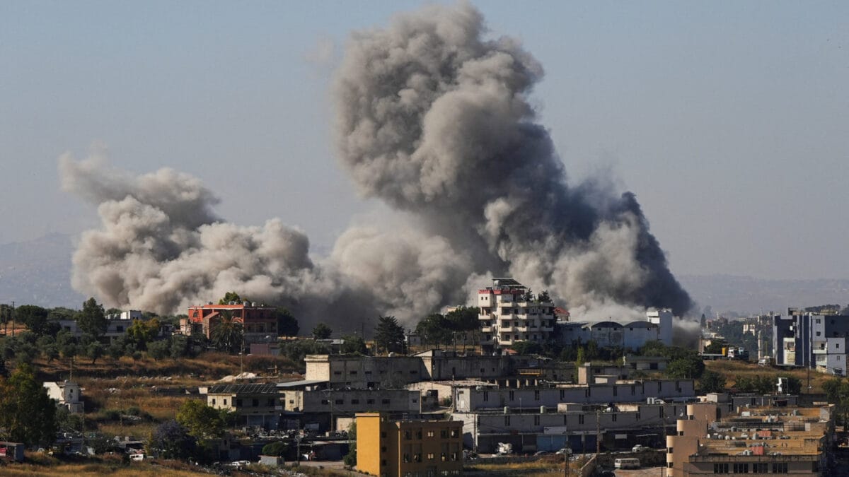 Iran Warns US Deal 'In Trouble'; Technical Talks On Sunday Amid Israel-Hezbollah Tensions | Top Updates
