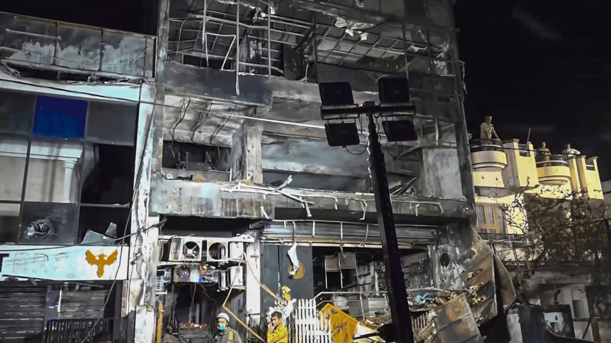 'Papa, There's A Fire, Save Me': Man Recalls Son's Last Words Before Blaze Tore Through Lucknow Building