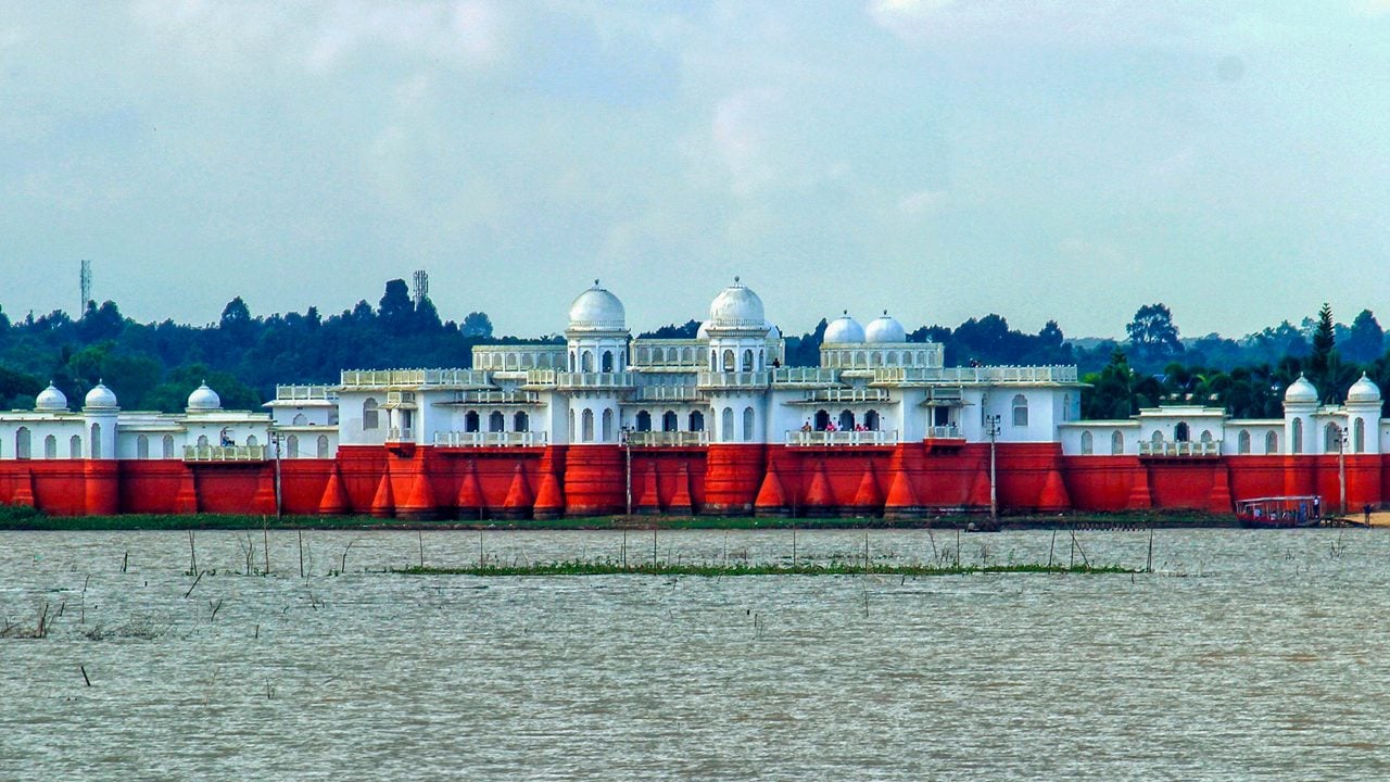 GK: Which State Is Home To India’s Largest Water Palace?
