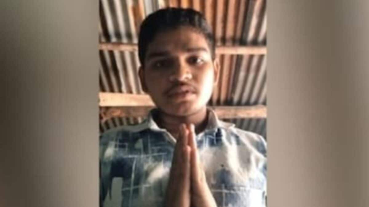 'Forgive Me, Mom': Maharashtra NEET Aspirant Dies By Suicide, Leaves Emotional Video Message