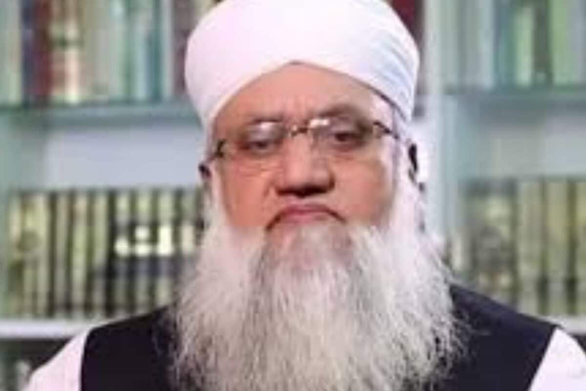 Sajjad Nomani’s Rant On Hindus Makes A Serious Case For AIMPLB Makeover