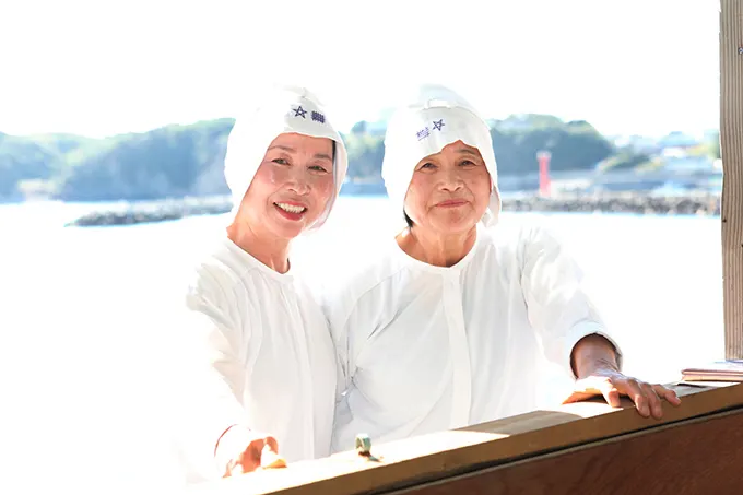 The number of ama has fallen dramatically. Japan had around 9,100 ama in 1978, but only about 2,000 remain today. Younger generations are choosing different careers, leaving one of Japan's oldest traditions facing an uncertain future. Credit: Japan. travel