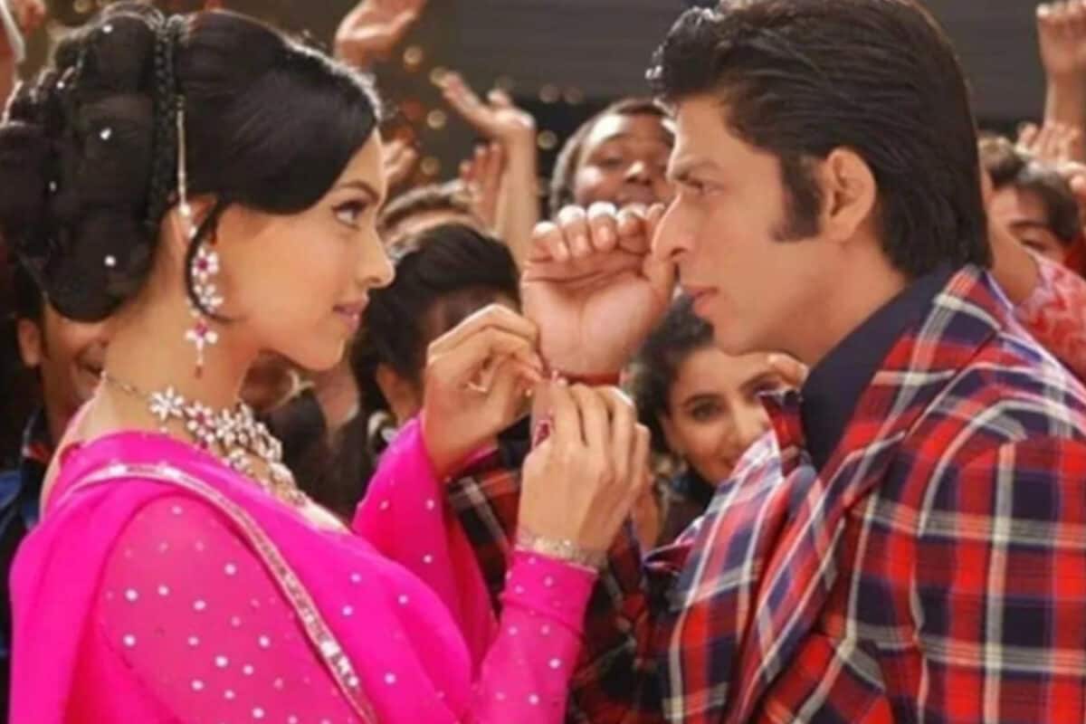 Deepika Padukone Spent Months Training Before Om Shanti Om, Says Farah Khan:  'See How SRK Is Working' | Bollywood News - News18
