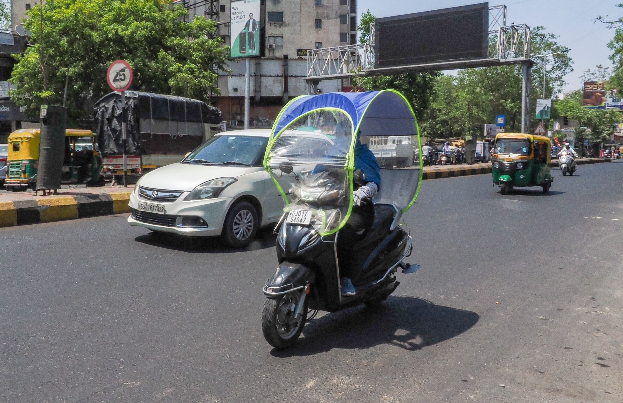 Indian city skyline under intense summer sun, representing rising urban heat risk identified in University of Oxford study