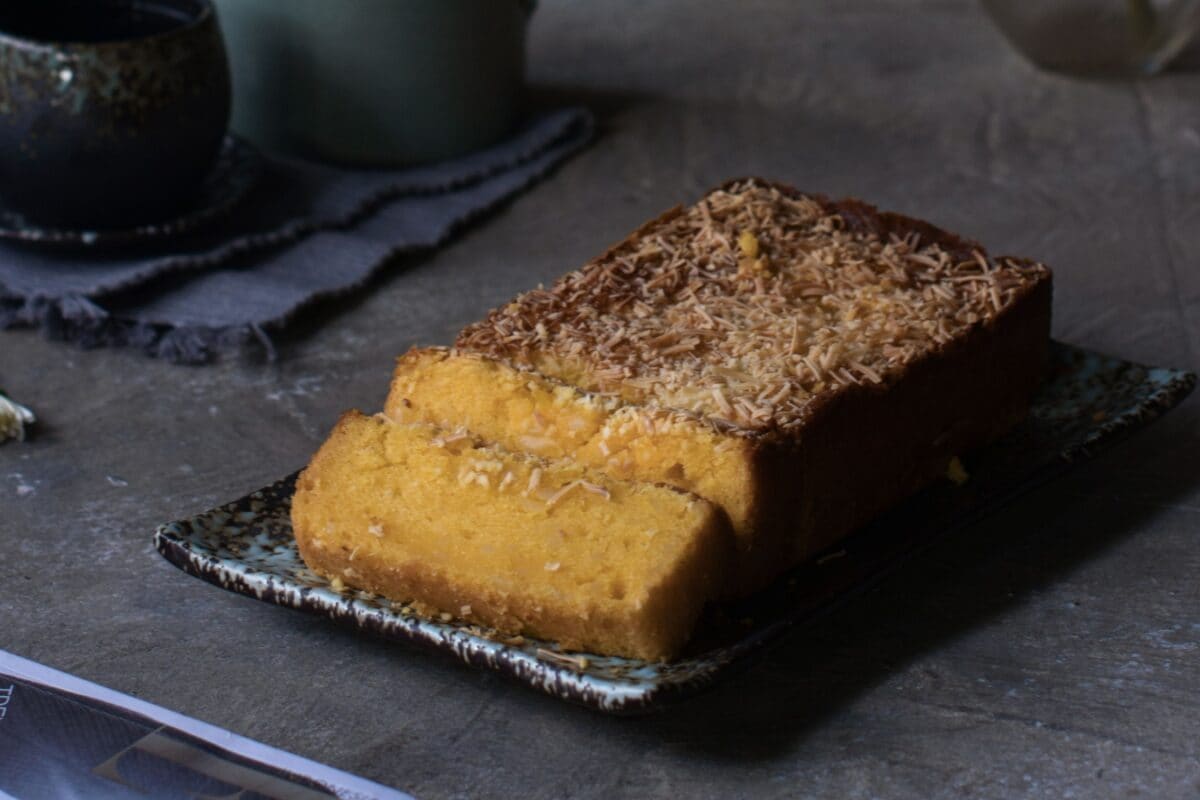 Say Goodbye To This Year's Mango Season With This Brown Butter Mango Cake