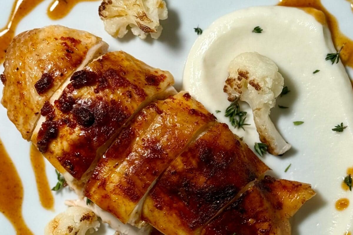 Too Hot To Cook? Make This Cooling Yet Protein-Packed Chilli Garlic Chicken Raita