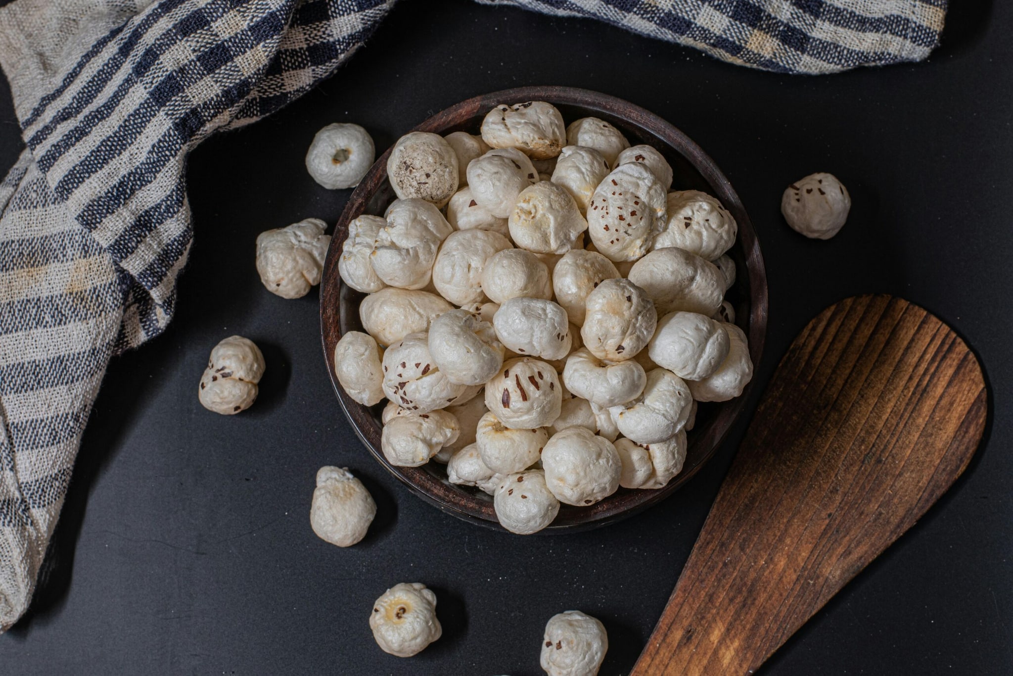 Beyond millets, his public affinity for simple, gut-friendly Sattvic food, like khichdi, makhana (fox nuts), and immunity-boosting moringa (drumstick) parathas, has sparked a broader culinary migration away from heavily processed items. The modern Indian urban diet has increasingly pivoted back toward local, time-tested heritage ingredients.