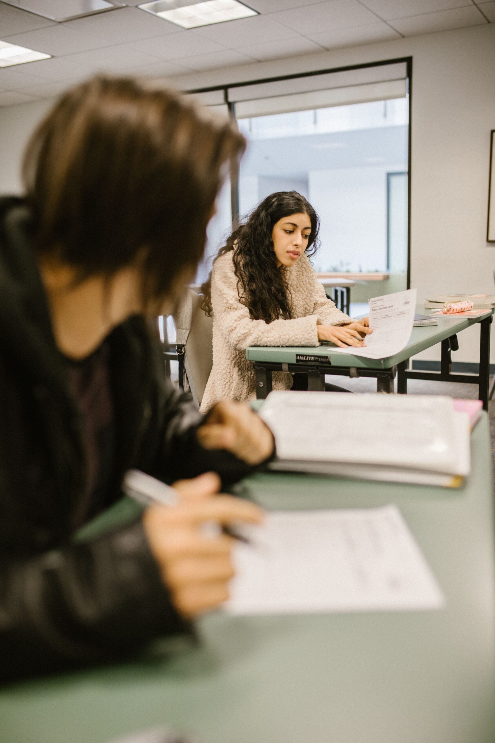  Throughout the study, parents and teachers regularly assessed the children’s tendency to lie, providing researchers with a unique opportunity to track how these behaviours evolved over time. 