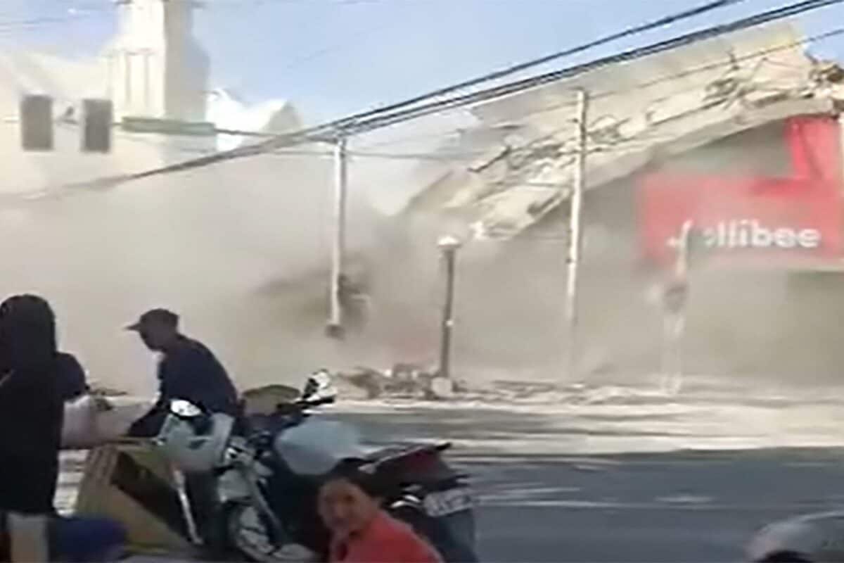 At Least 8 Dead, Over 200 Injured After 7.8 Magnitude Earthquake Hits Philippines
