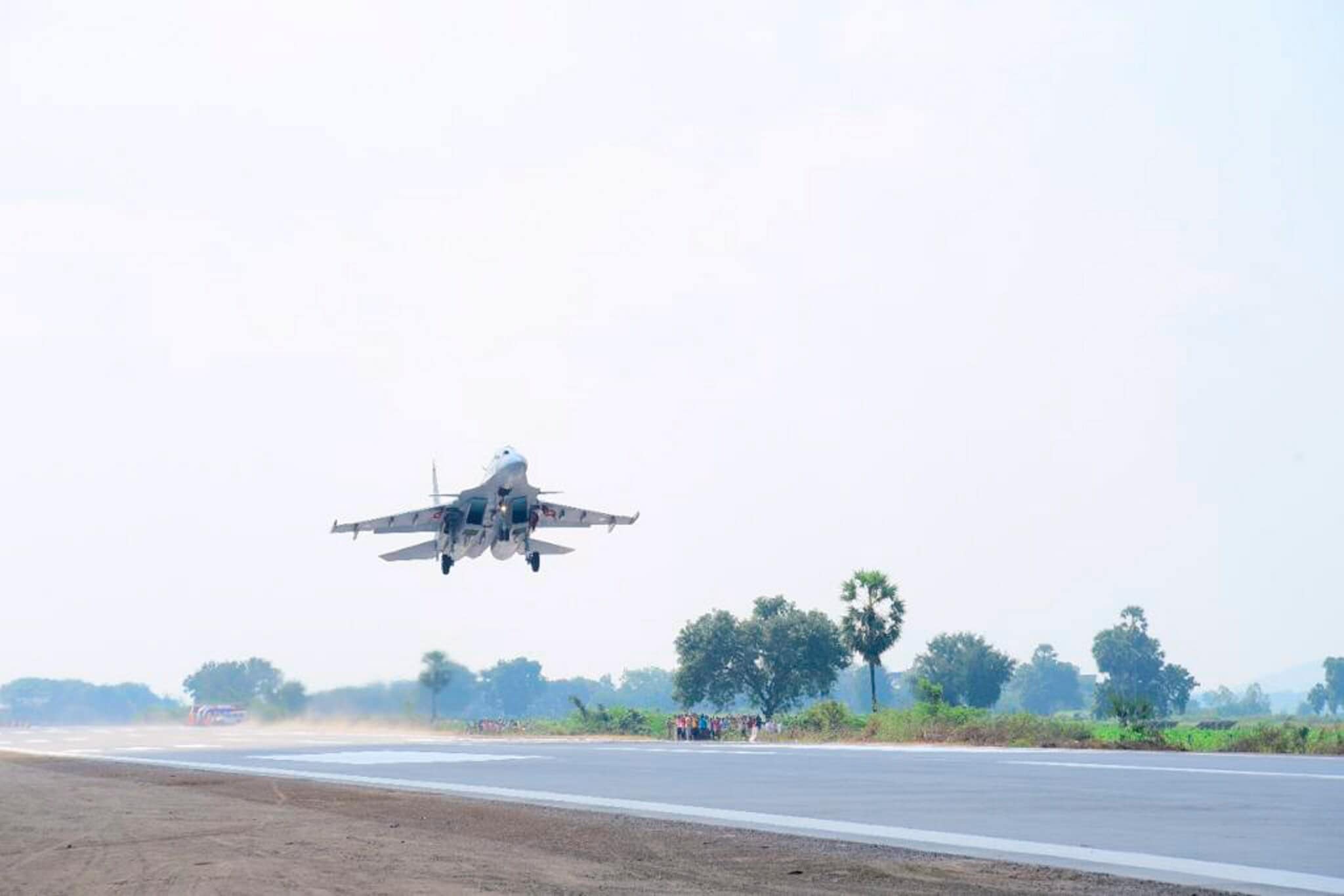 Pune-Bengaluru Expressway Route Finalised: Distance, Bypass Towns ...