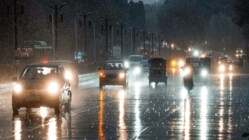 Delhi-NCR Weather Update: The IMD has advised residents to remain cautious as intermittent rain, thunderstorms and strong winds may lead to waterlogging in low-lying areas, slower traffic movement and localised disruptions in parts of Delhi-NCR.