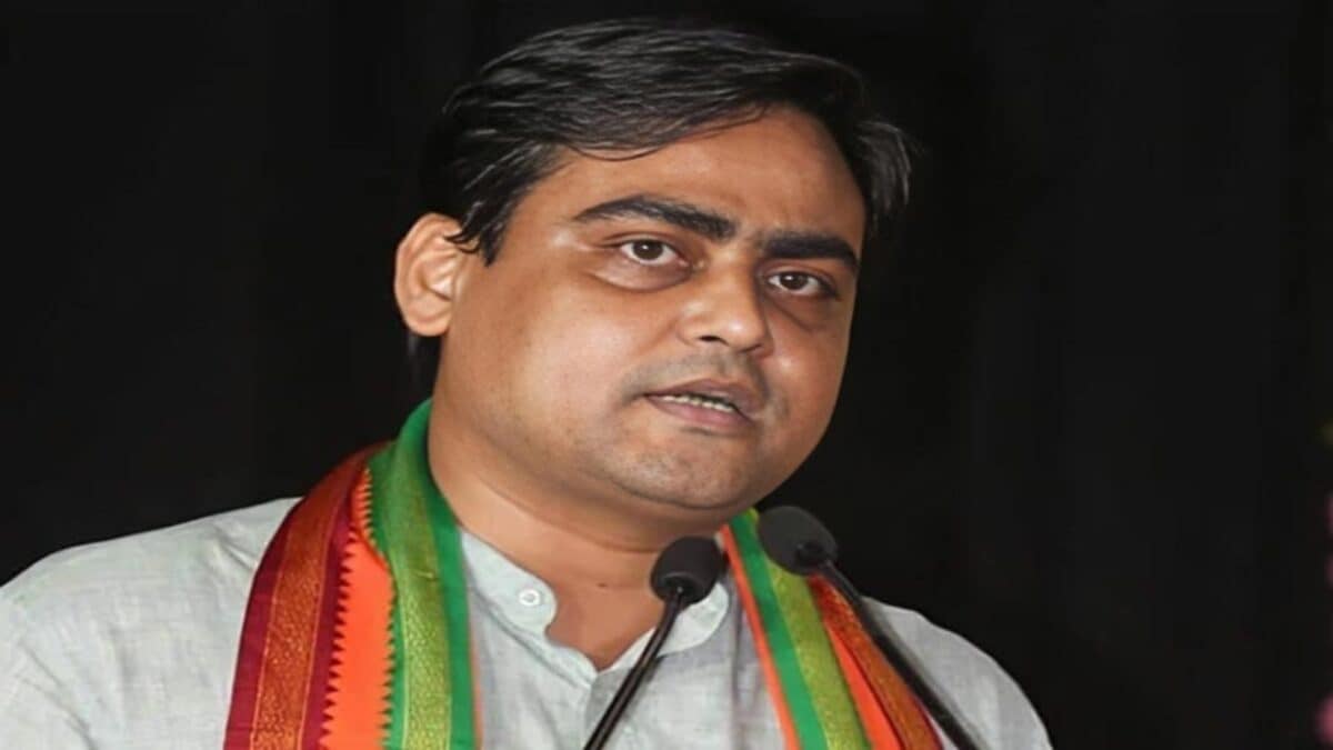 'Rebel TMC MPs Want To Join BJP, But Doors Closed': Shantanu Thakur As Trinamool Cries Operation Lotus