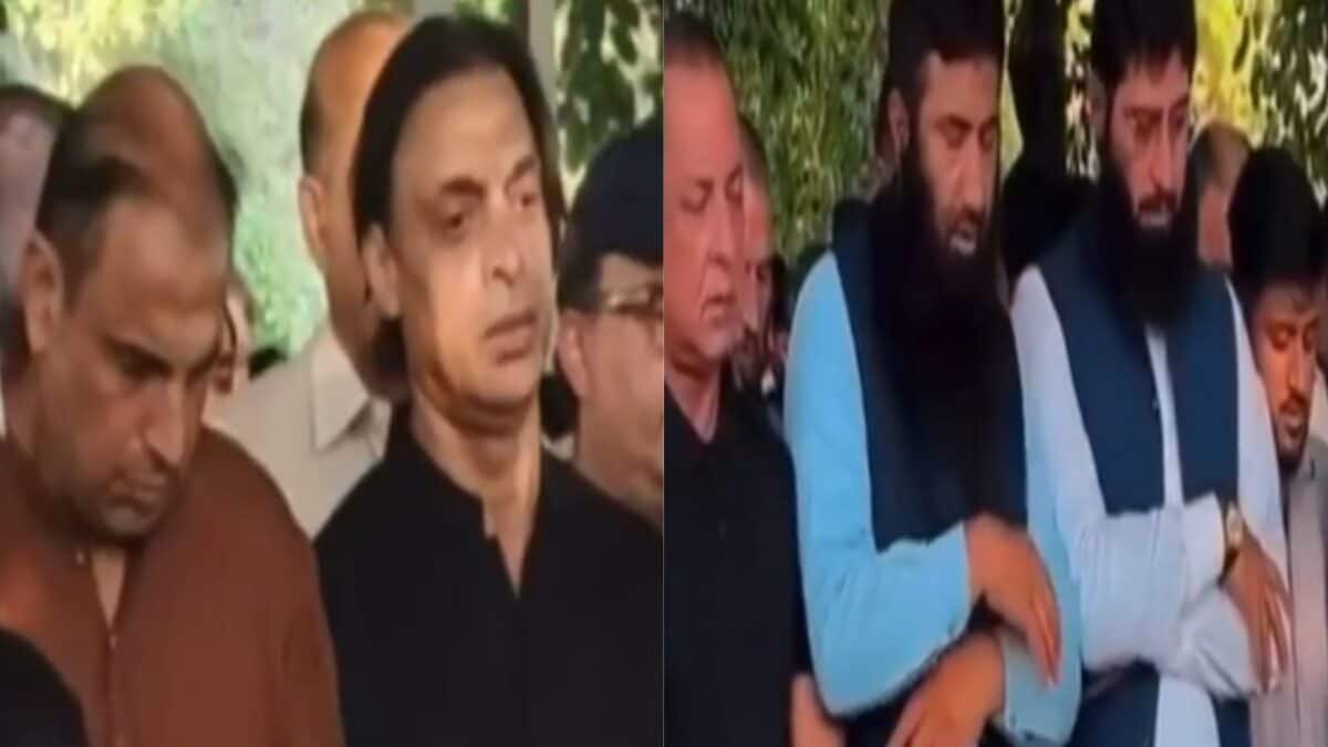 26/11 Mastermind Hafiz Saeed's Associates Attend Shoaib Akhtar's Brother's Funeral In Islamabad | Video
