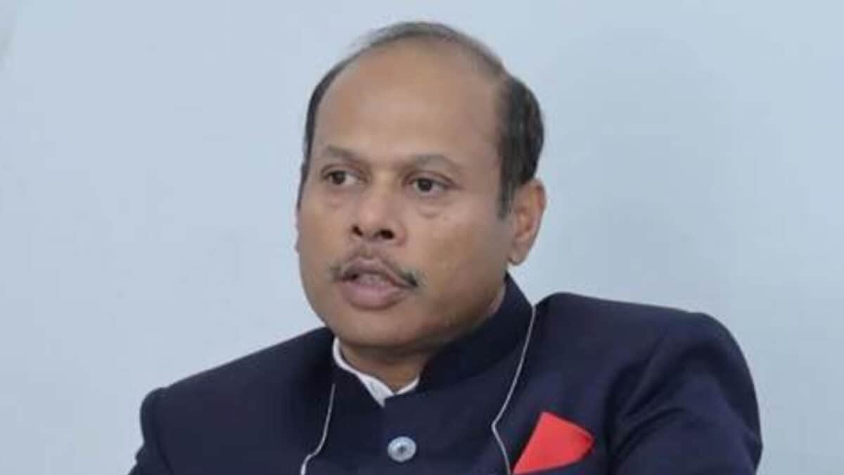 Who Is Vivek Aggarwal? Senior Bureaucrat Appointed As FATF's Vice President