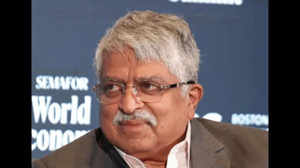 நந்தன் நிலேகனி தலைமையில் தேர்வு சீர்திருத்தக் குழு
