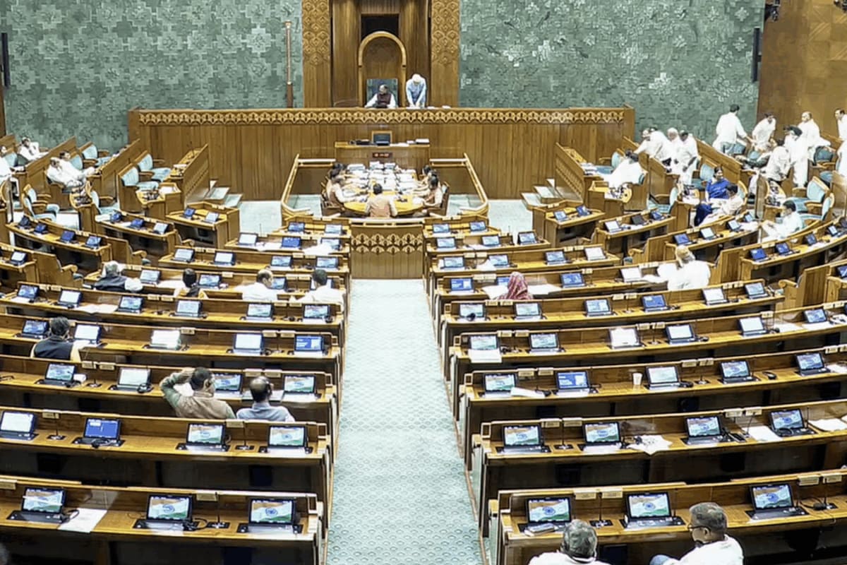 Parliament Set For Stormy Week: Govt Eyes Key Bills As Opposition Plans Fresh Offensive Against Amit Shah, 'Chanda Chori' Row