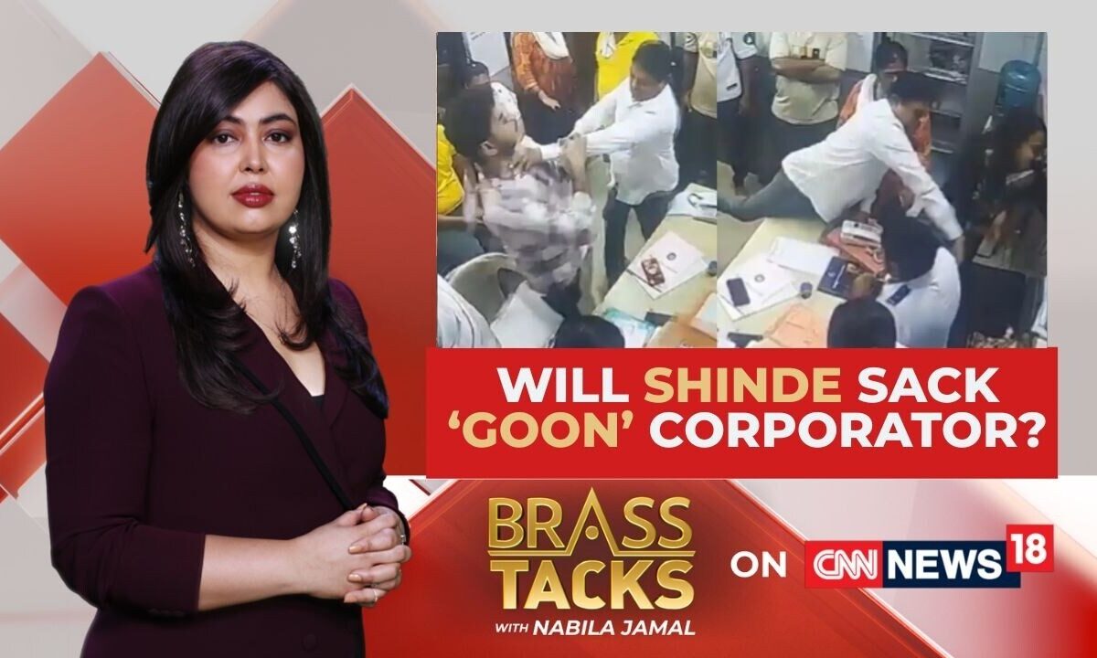 Shiv Sena Corporator Ramesh Matre Arrested After Assault on Doctors & Nurses | Hospital | News18