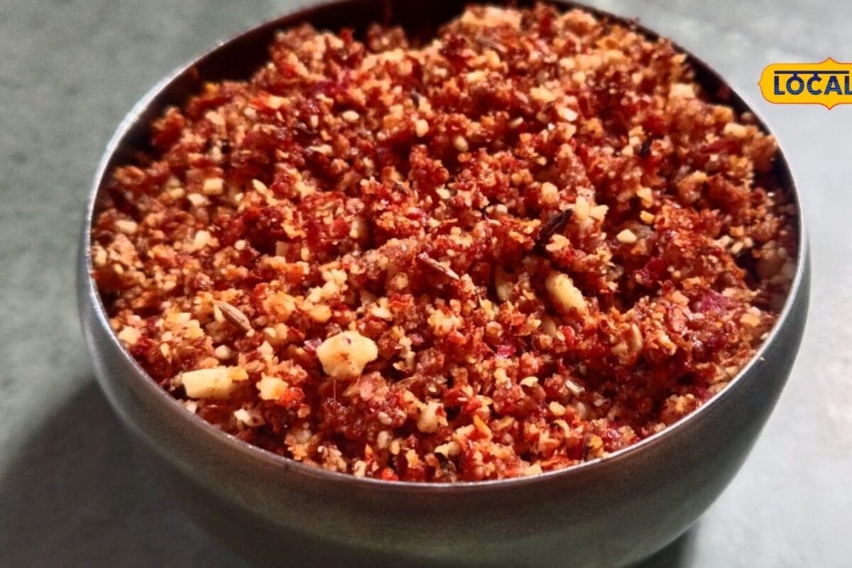 Love Spicy Food? Make Traditional Maharashtrian Dry Red Chilli Chutney At Home