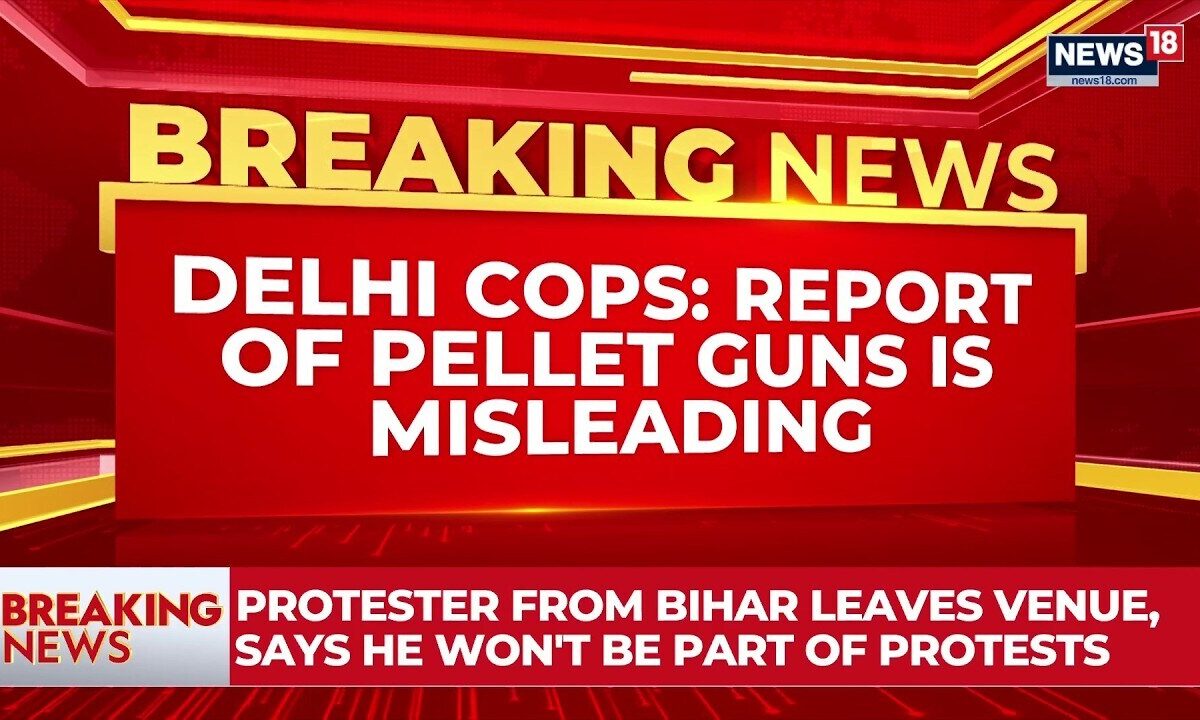 Delhi Police Rejects Pellet Gun Allegations During Protest | CJP | Parliament Protest | News18