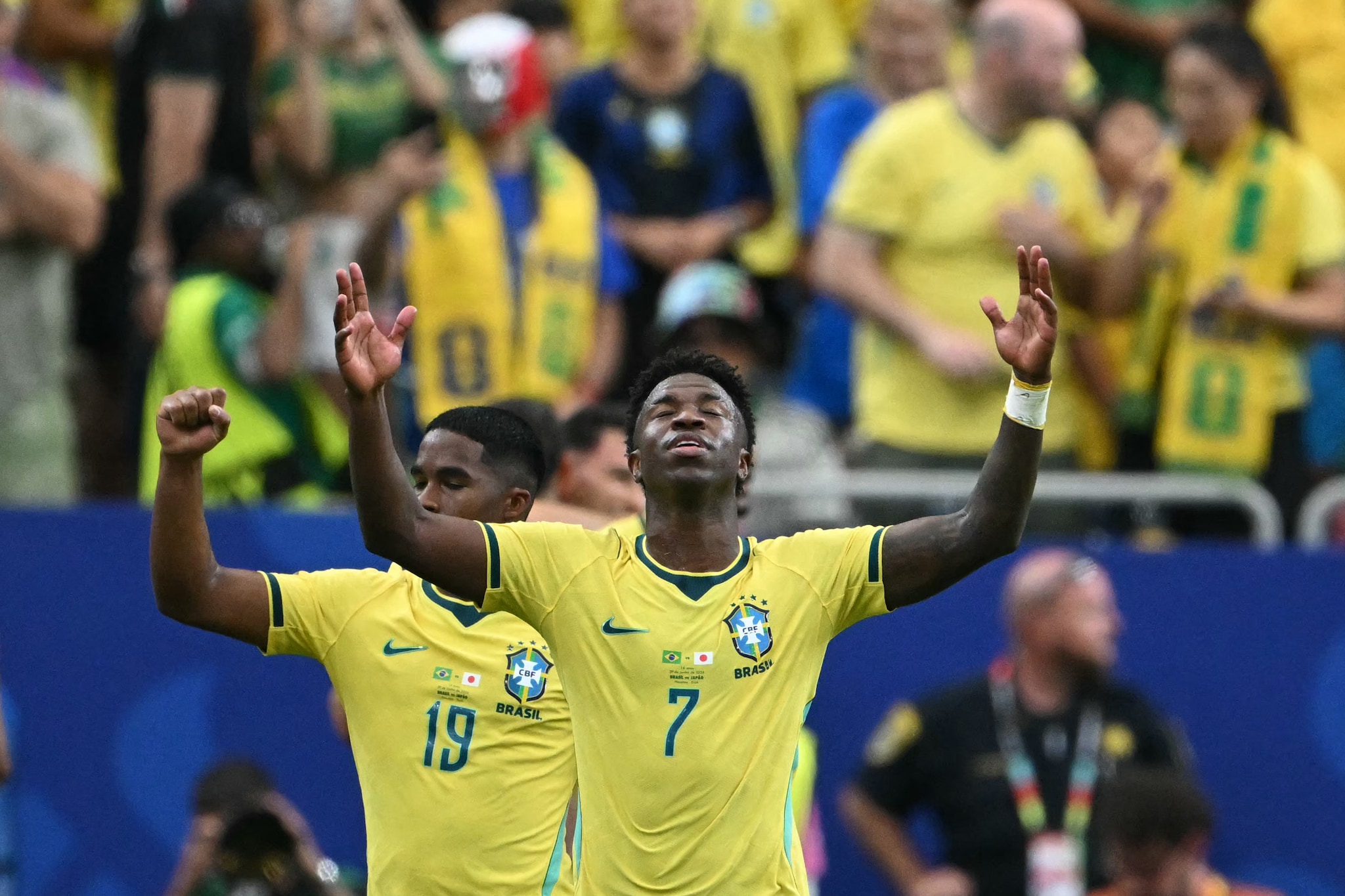 T-4. Vinicius Junior - Brazil (4 goals, 1 assist) (AFP)