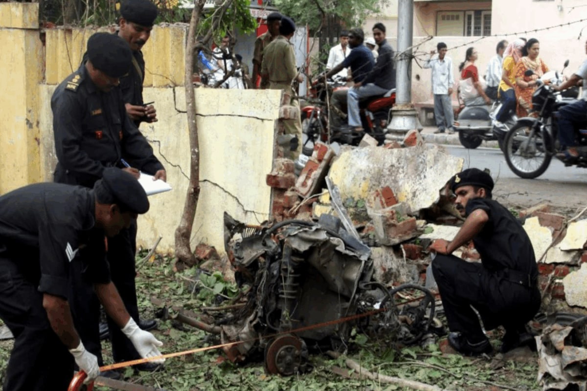 Ahmedabad Serial Blasts: Gujarat High Court Upholds Death Penalty For 38 Convicts, Life Terms For 11