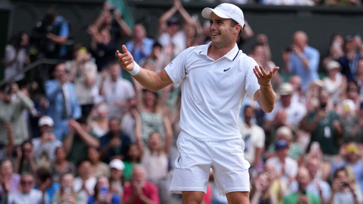 British Wildcard Arthur Fery Stuns Dimitrov In Five-Set Epic To Reach Wimbledon Quarter-Finals