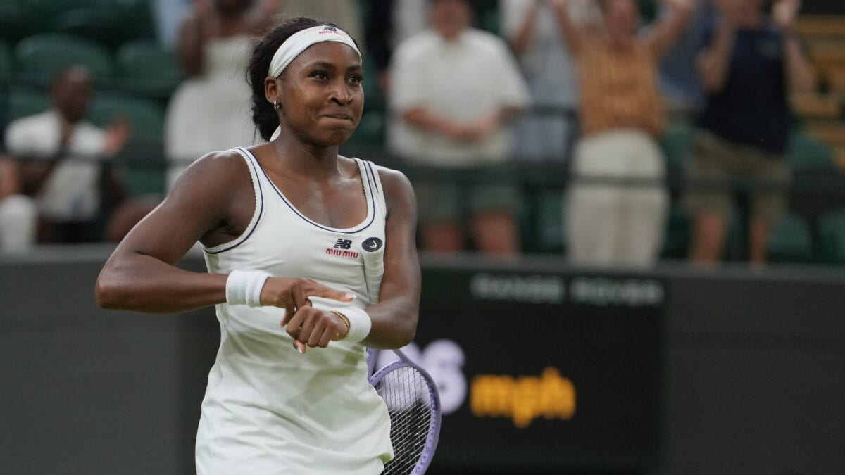 Coco Gauff Wins With TWO MINUTES To Spare Amid Wimbledon Curfew Drama | WATCH