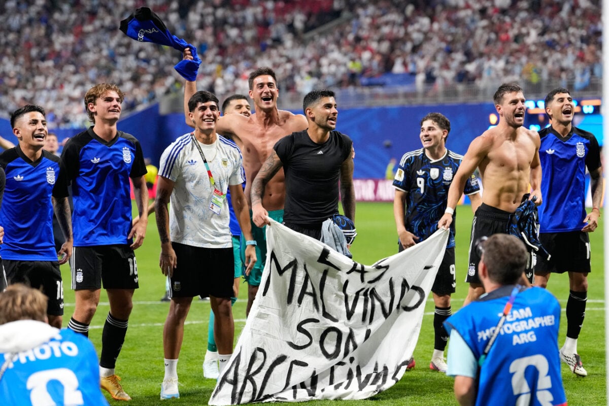 FIFA Launches Probe Into Argentina Over Falklands Banner Celebration In England Win - Report