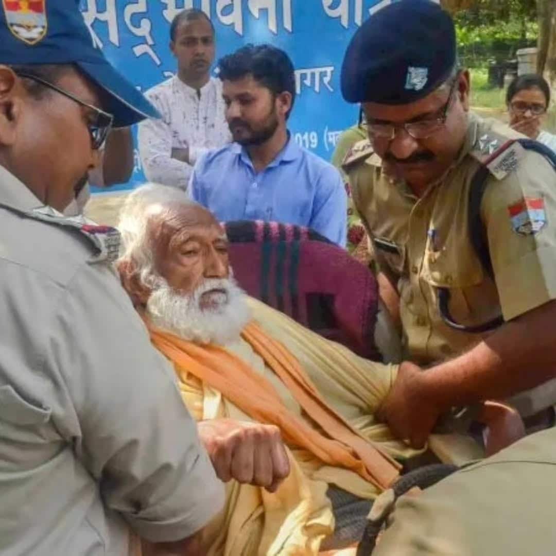 The activist has been vocal about not allowing hydropower projects in Uttarakhand along the Ganges, and expressed his disappointment towards the Central and Uttarakhand governments for not doing enough to protect the river. His fast was reportedly motivated by promises 