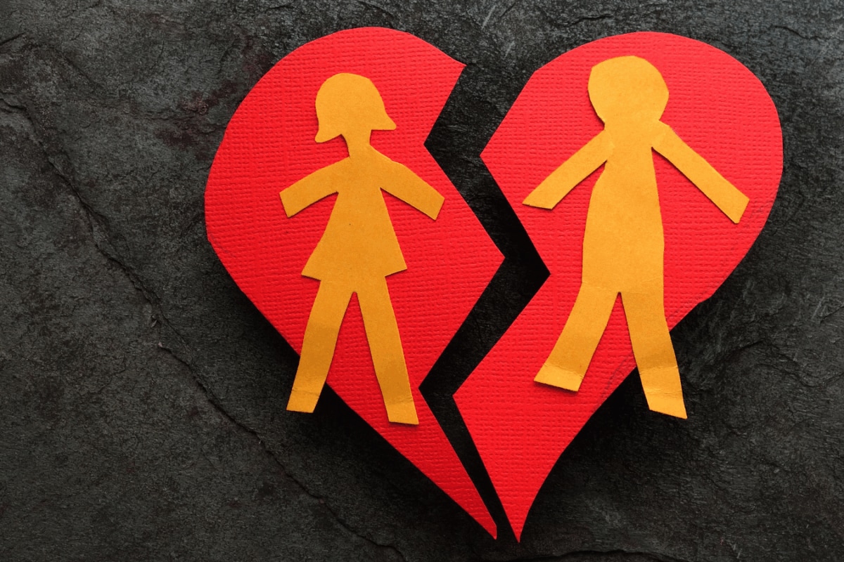 Always Getting Betrayed In Love? These 5 Relationship Mistakes Could Be The Reason