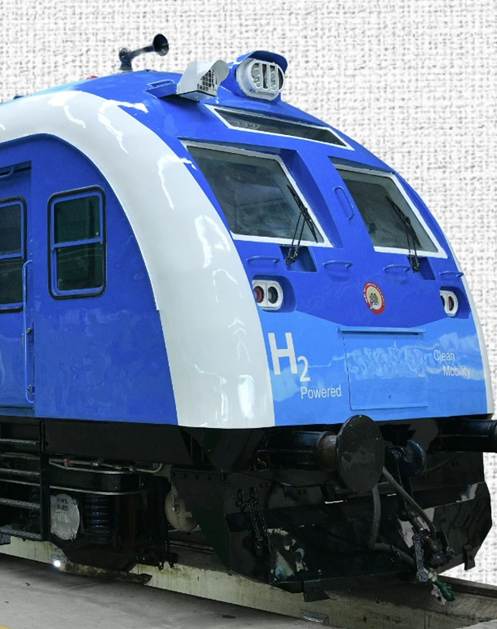 Unlike conventional diesel trains, this train uses hydrogen fuel cells to generate electricity. The only major by-products are water and heat, making it a much cleaner alternative that helps reduce carbon emissions. The train is powered by a 1,200 kW hydrogen fuel-cell propulsion system, making it one of the most powerful hydrogen-powered passenger trains developed so far.