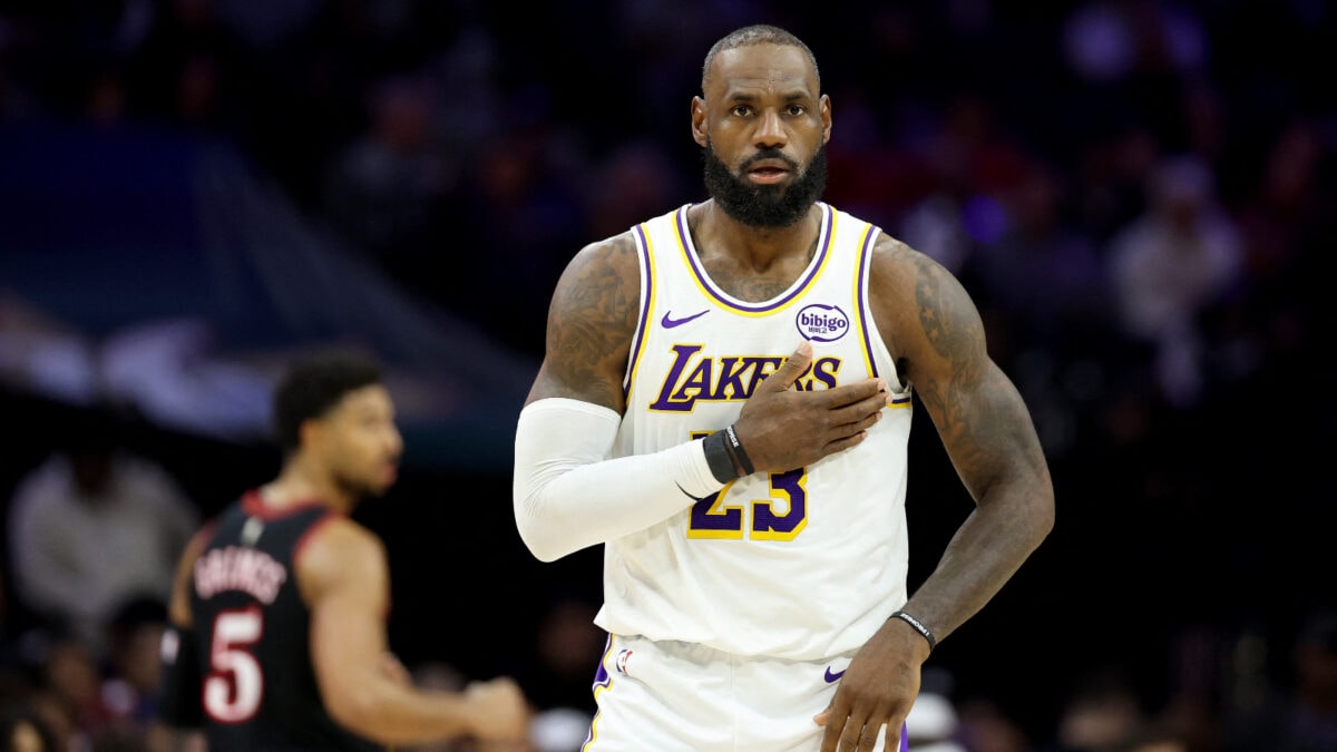 LeBron James signs two-year deal with Philadelphia 76ers, leaving Lakers