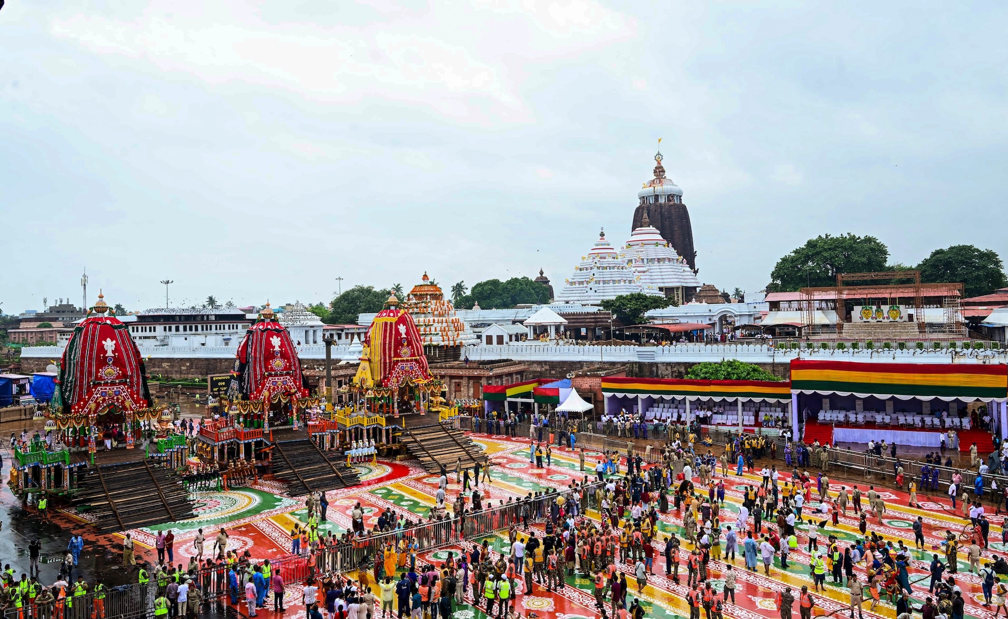 Among several mysteries, one of the most talked about phenomena is that the sound of sea waves, which is clearly audible outside the temple, seems to disappear once a person enters the temple’s inner premises, especially near the sanctum sanctorum (Garbha Griha). (PTI Photo)