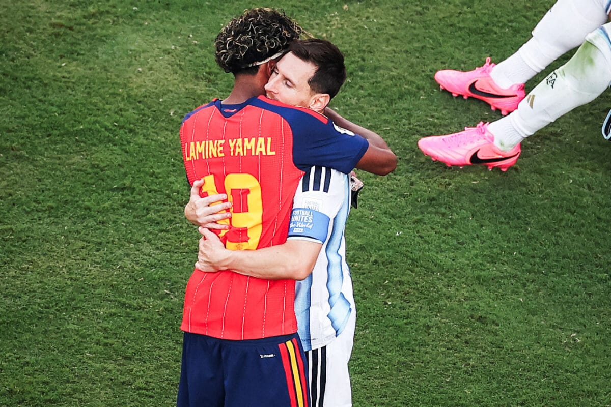 Lamine Yamal Comforts Lionel Messi With A Warm Hug After Spain's FIFA World Cup Win