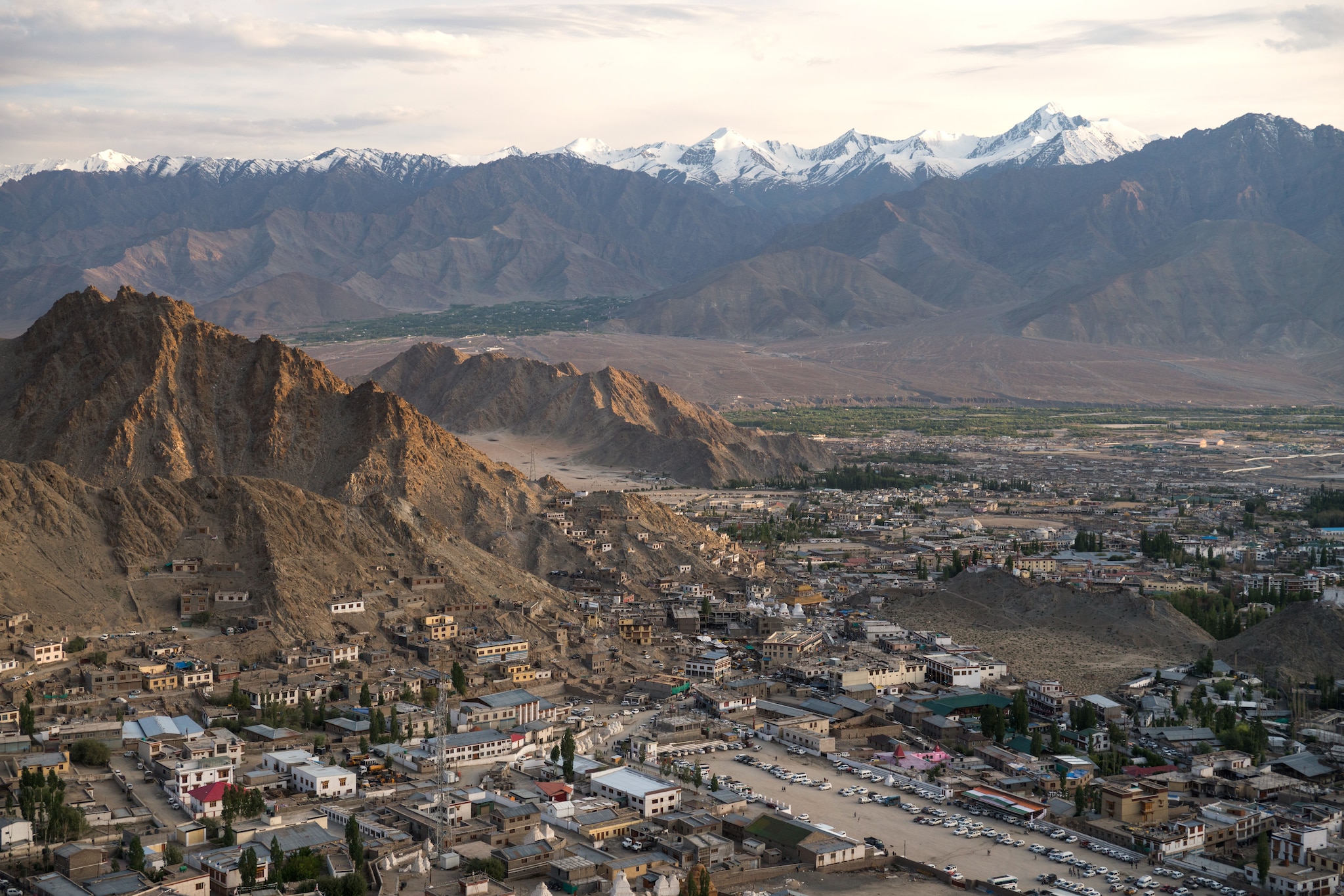 Leh, LadakhNestled in the Himalayas, Leh is one of the driest places in India. Protected by the Himalayan ranges, it lies in a rain-shadow region and receives only around 100 mm of rainfall annually. Despite the lack of rain, its dramatic mountains, monasteries, and clear blue skies attract travellers from around the world.