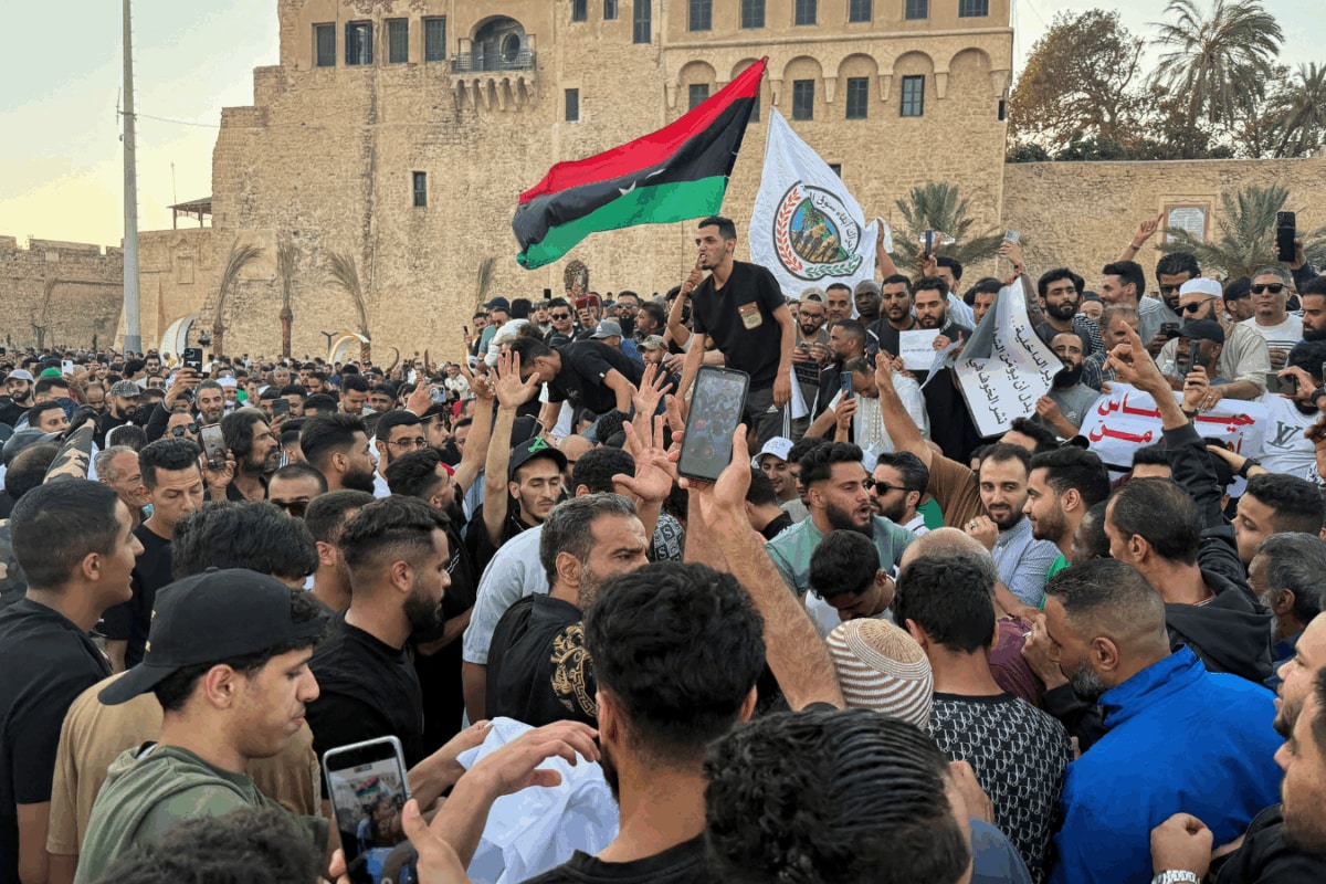 After Brokering US-Iran Deal, Pakistan Now Tries To Mediate Peace In War-Torn Libya