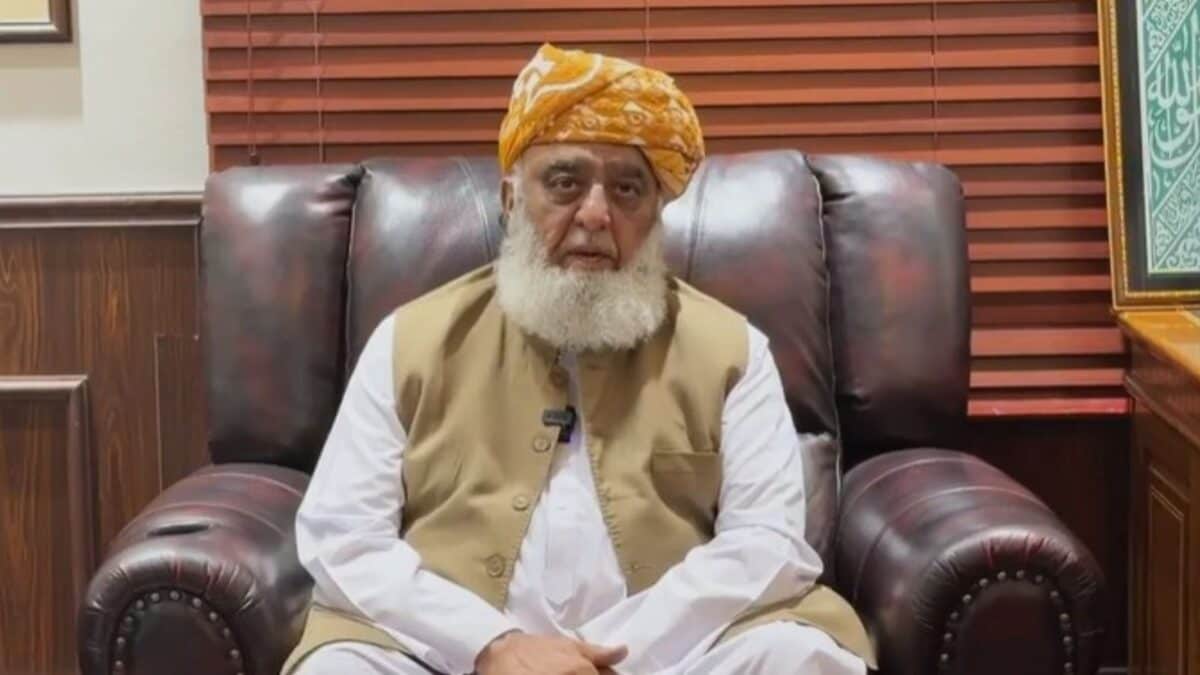 'You Don't Divide A Burning House': Pak Cleric Asks Mohsin Naqvi To Quit 'If System Has Failed'