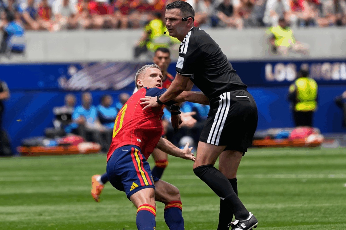 Why Are English Referees Banned From Officiating Argentina's Matches In FIFA World Cup?