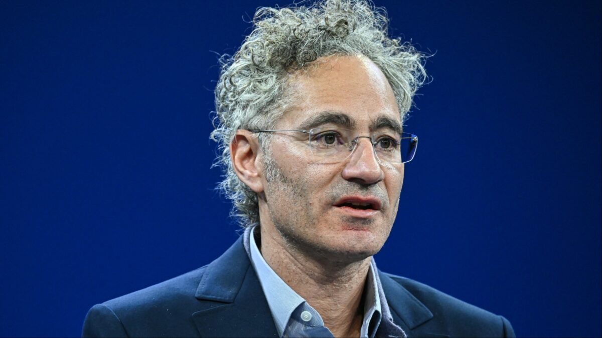 Palantir CEO Alex Karp Targets OpenAI, Anthropic Over AI Business Model, Questions Data Practices