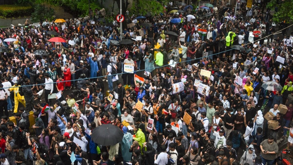 Most Accused In Mumbai CJP Protest FIRs Are 25 Or Younger; Every Third Named Is a Woman