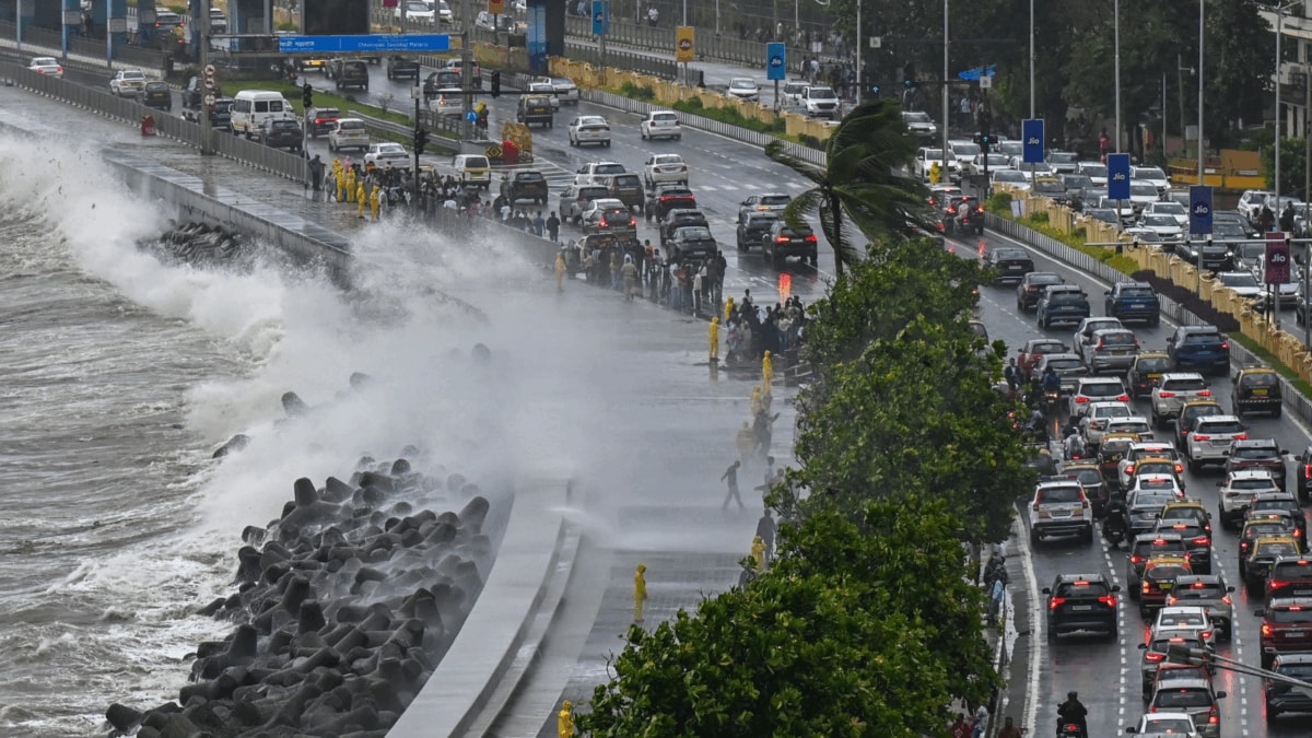Weather Today Live Updates: UP, Himachal On Rain Alert, Central Railway Cancels 30 Trains Till July 17