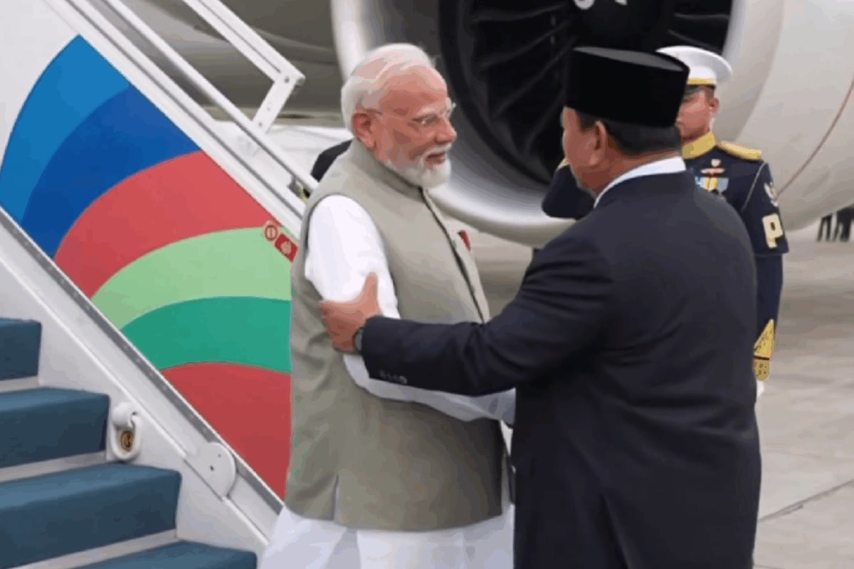 PM Modi Arrives In Jakarta To Begin His 3-Nation Tour, Indonesian President Welcomes Him | Watch