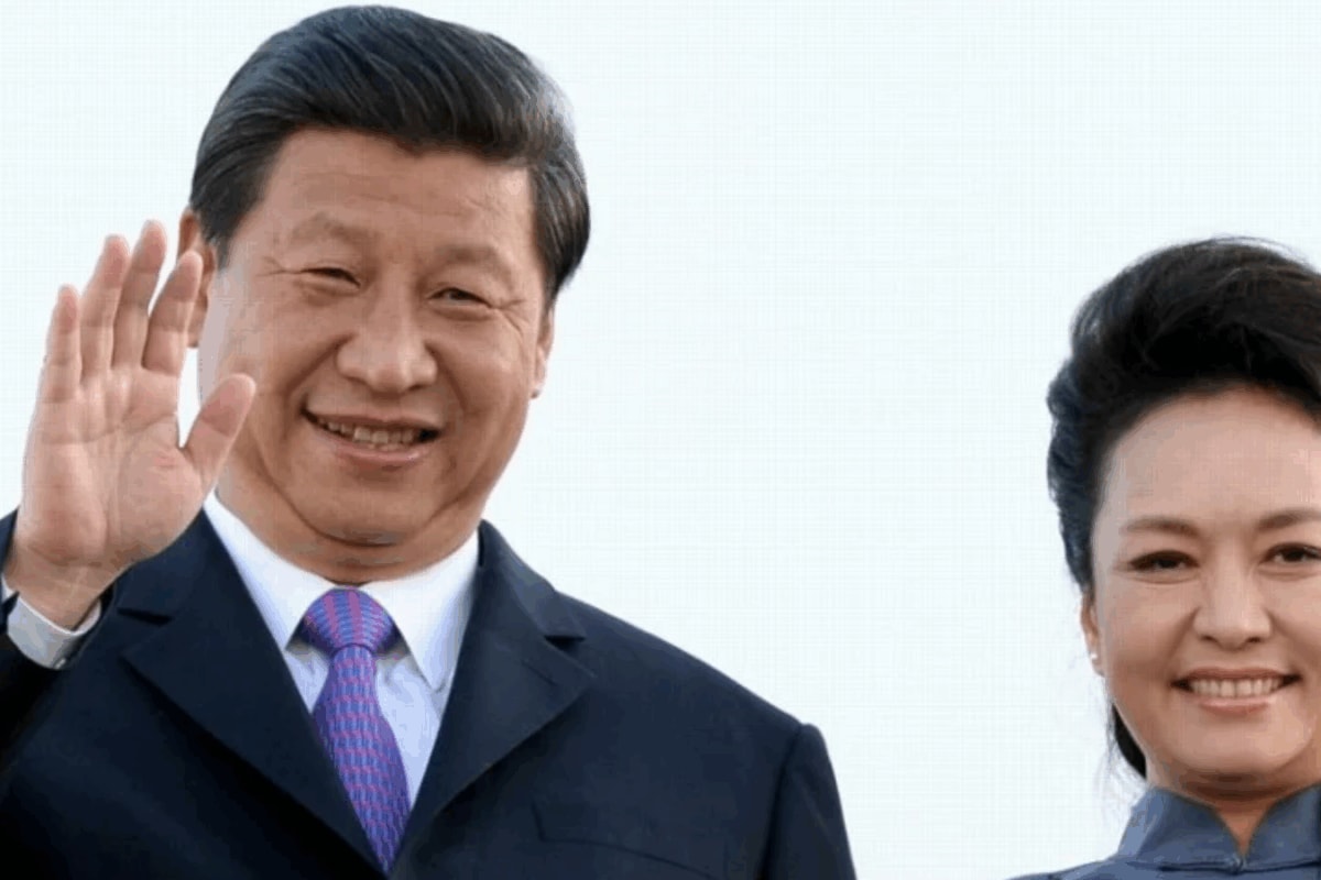 Meet Peng Liyuan: Xi Jinping’s Wife Who Was More Famous Than Him For Decades