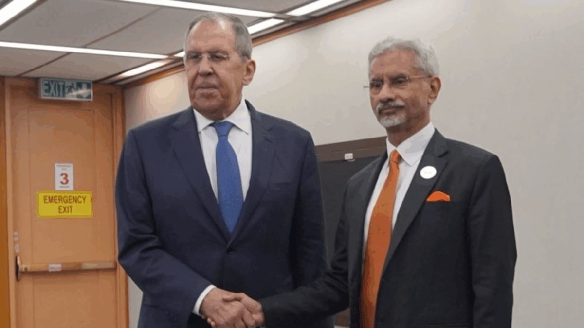 Jaishankar Raises Safety Of Indian Seafarers With Russian FM Lavrov After Odesa Vessel Attack