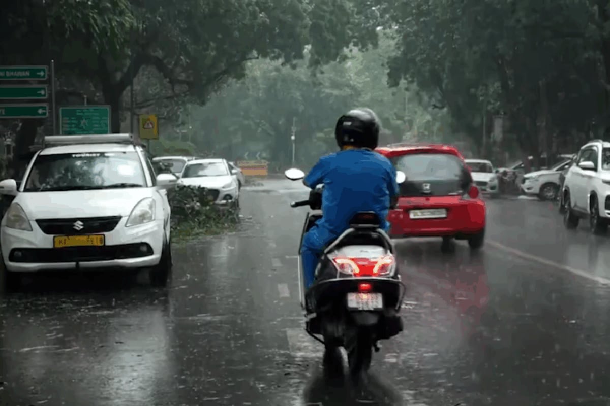 Rain Lashes Parts Of Delhi-NCR; IMD Predicts More Showers, Issues Yellow Alert For Next Two Days