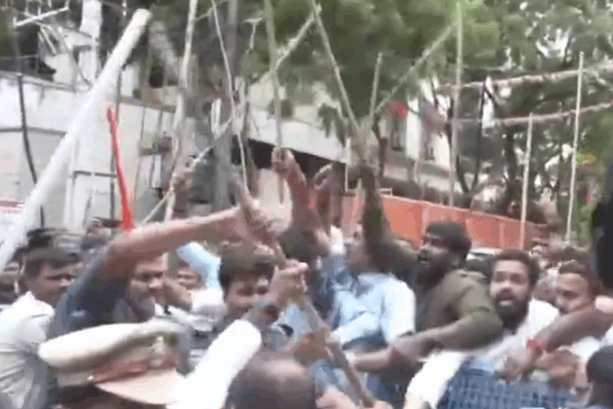 BJP, Congress Workers Exchange Lathi Blows, Pelt Stones During Protests In Hyderabad, Patna | Video