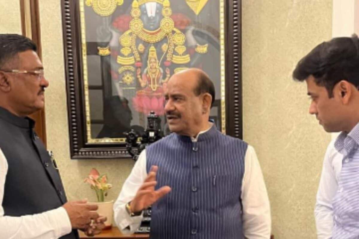 Inside Operation Tiger: Photos Emerge Of Uddhav Camp's 6 Rebel MPs Meeting Om Birla 'In Secret' Before Exit