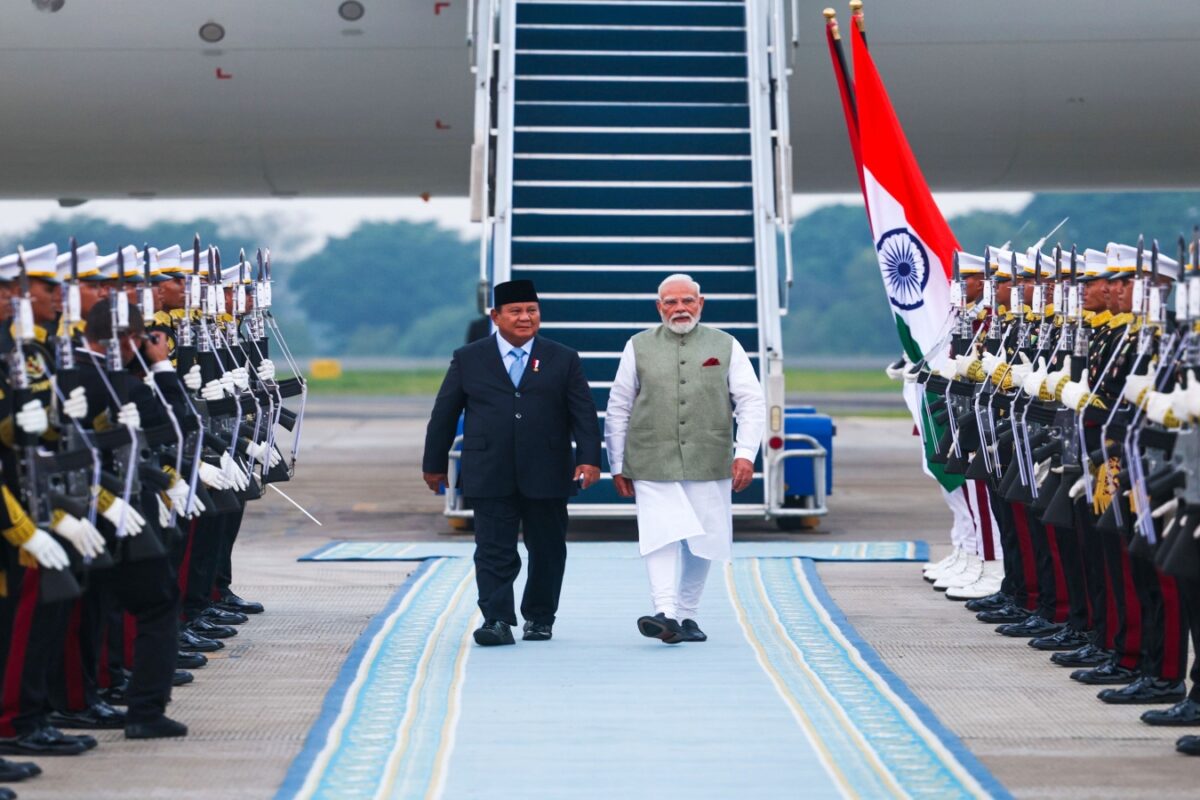 PM Modi Indonesia Visit Live: PM Modi Receives Ceremonial Welcome In Jakarta, Indonesia President Prabowo Subianto Greets Him